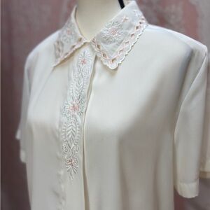 Vintage Cream Embroidered Cottagecore Blouse